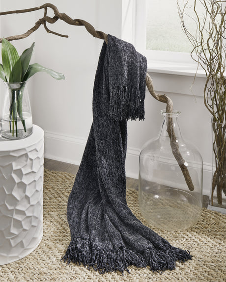 Furniture City Houma - Ashley Furniture - Tamish Throw (Set of 3) - Throw (3/CS) / Black - A1001027