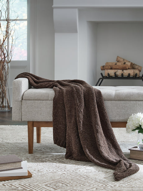 Furniture City Houma - Ashley Furniture - Anawood Throw (Set of 3) - Throw (3/CS) / Brown - A1001098