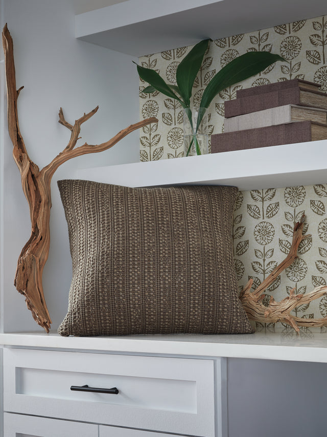 Furniture City Houma - Ashley Furniture - Landcher Pillow - Pillow / Brown - A1001104P