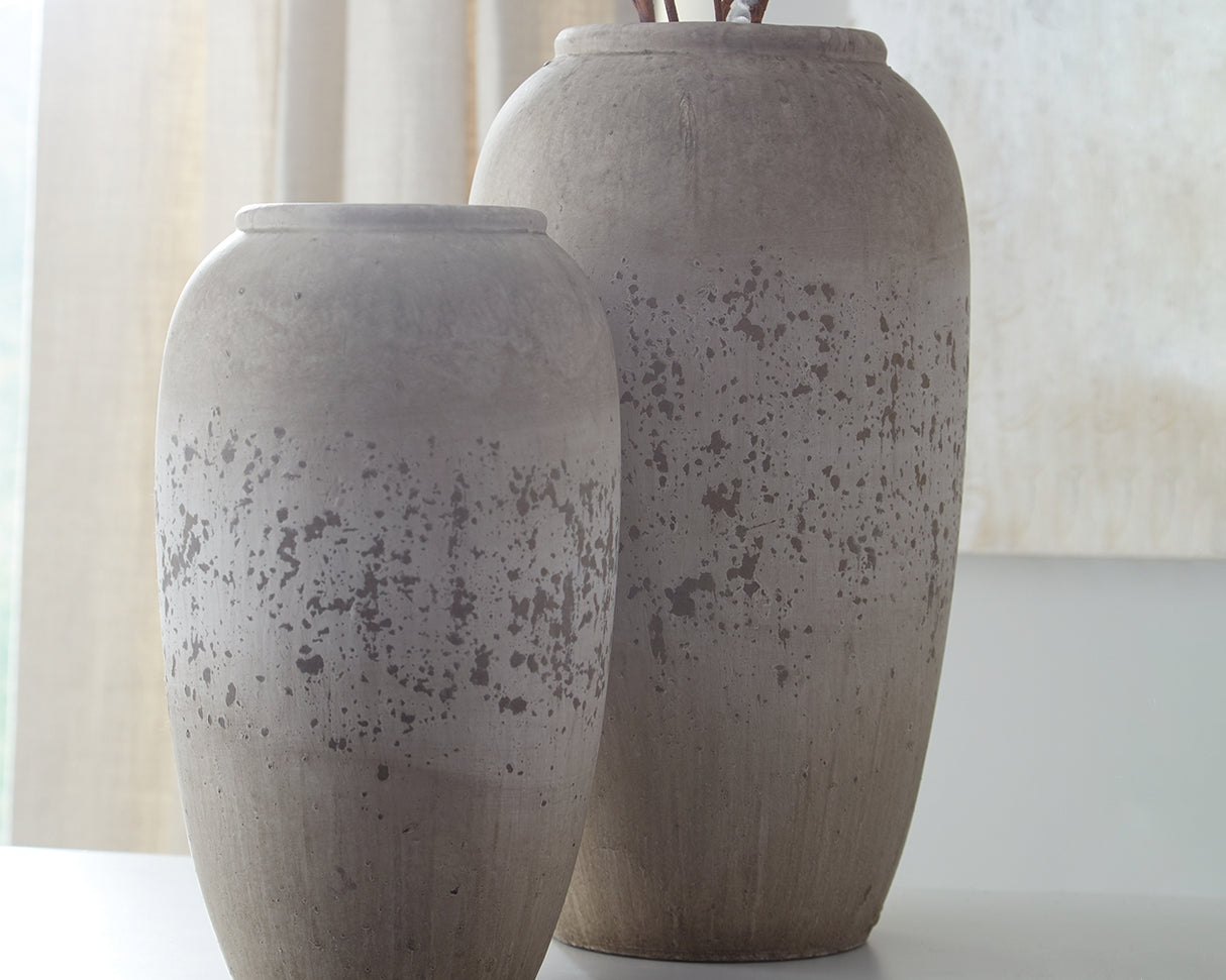 Furniture City Houma - Ashley Furniture - Dimitra Vase (Set of 2) - Vase Set (Set of 2) / Brown/Cream - A2000110