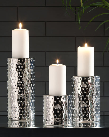 Furniture City Houma - Ashley Furniture - Marisa Candle Holder - Candle Holder Set (3/CN) / Gold Finish - A2000461