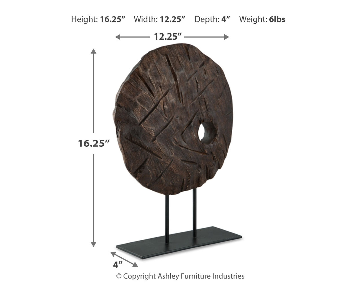 Dashburn Sculpture