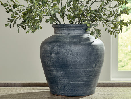 Furniture City Houma - Ashley Furniture - Meadie Vase - Vase / Distressed White - A2000788