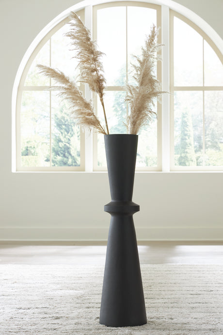 Furniture City Houma - Ashley Furniture - Collisten Vase - Vase / Black - A2000664
