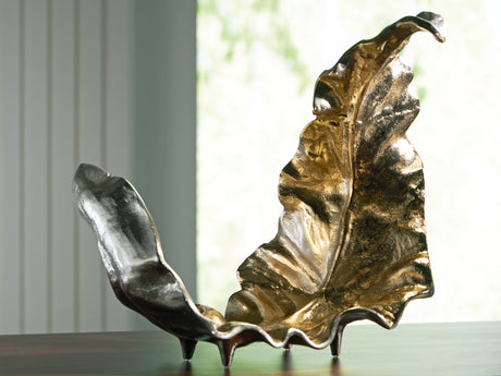 Furniture City Houma - Ashley Furniture - Darinsen Sculpture - Sculpture / Gold/Silver Finish - A2000785