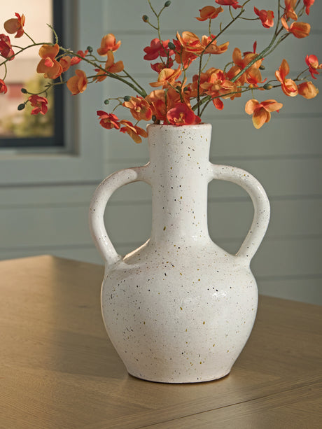 Furniture City Houma - Ashley Furniture - Dallinworth Vase - Vase / White/Black - A2000831