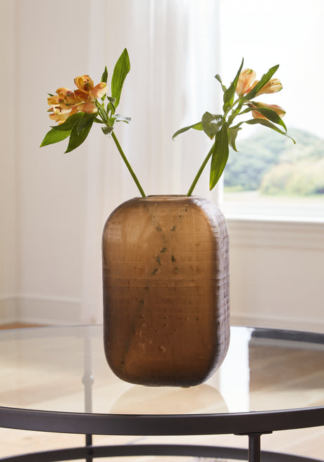Furniture City Houma - Ashley Furniture - Capard Vase - Vase / Brown - A2900004