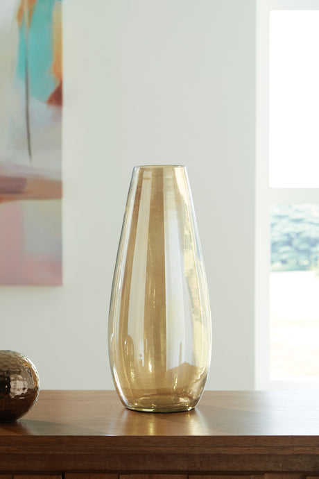 Furniture City Houma - Ashley Furniture - Rhettman Vase - Vase / Amber - A2900005