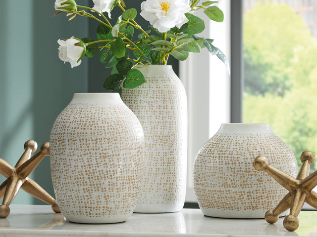 Furniture City Houma - Ashley Furniture - Vinburn Accessory Set (Set of 5) - Accessory Set (5/CN) / White/Gold Finish - A2C00213