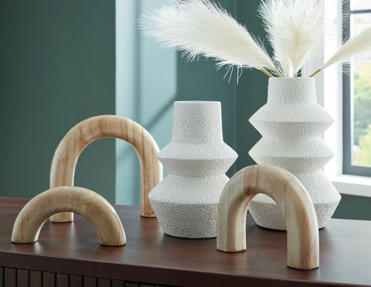 Furniture City Houma - Ashley Furniture - Maddwarth Accessory Set (Set of 5) - Accessory Set (5/CN) / White/Natural Brown - A2C00214