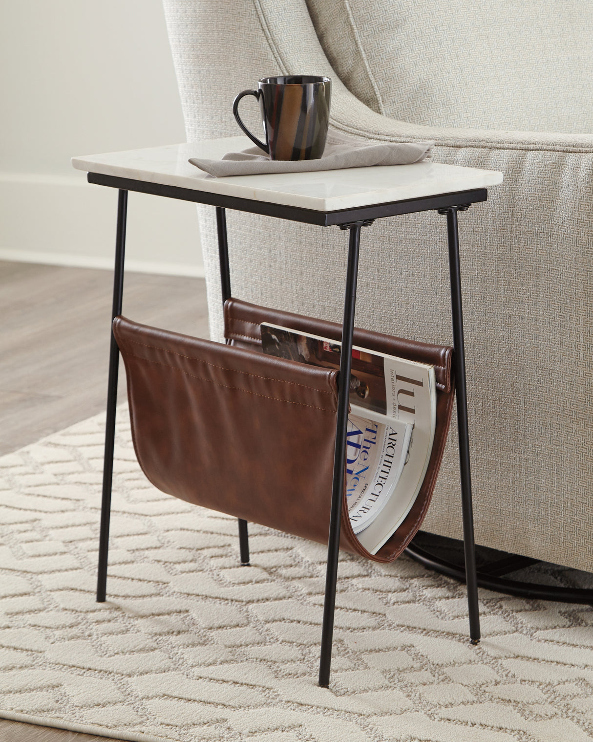 Furniture City Houma - Ashley Furniture - Etanbury Accent Table - Accent Table / Brown/Black/White - A4000254
