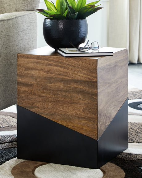 Furniture City Houma - Ashley Furniture - Trailbend Accent Table - Accent Table / Brown/Gunmetal - A4000311