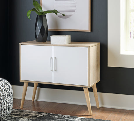 Furniture City Houma - Ashley Furniture - Orinfield Accent Cabinet - Accent Cabinet / Dark Brown - A4000399