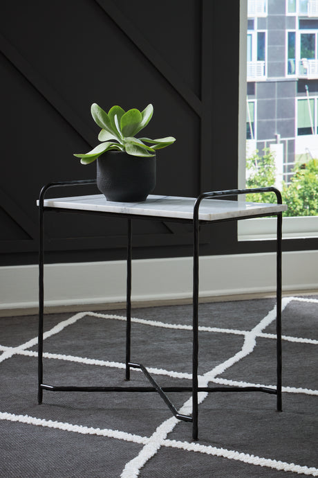 Furniture City Houma - Ashley Furniture - Ashber Accent Table - Accent Table / White/Black - A4000609