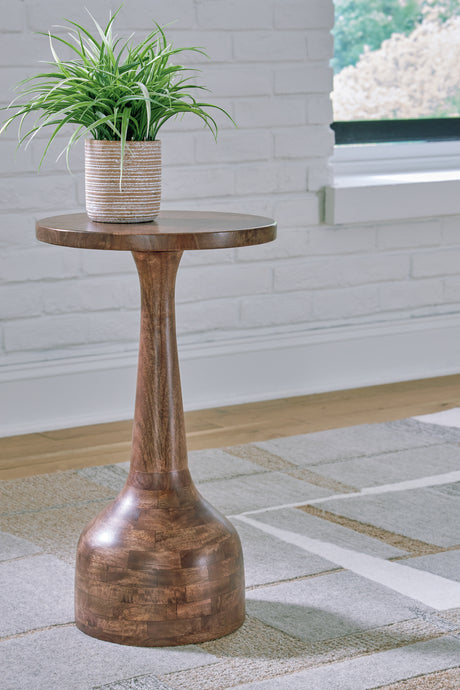 Furniture City Houma - Ashley Furniture - Joville Accent Table - Accent Table / Medium Brown - A4000627