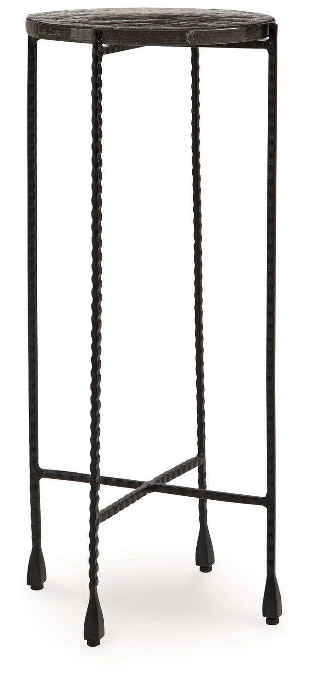 Furniture City Houma - Ashley Furniture - Newgoren Accent Table - Accent Table / Clear/Black - A4000631