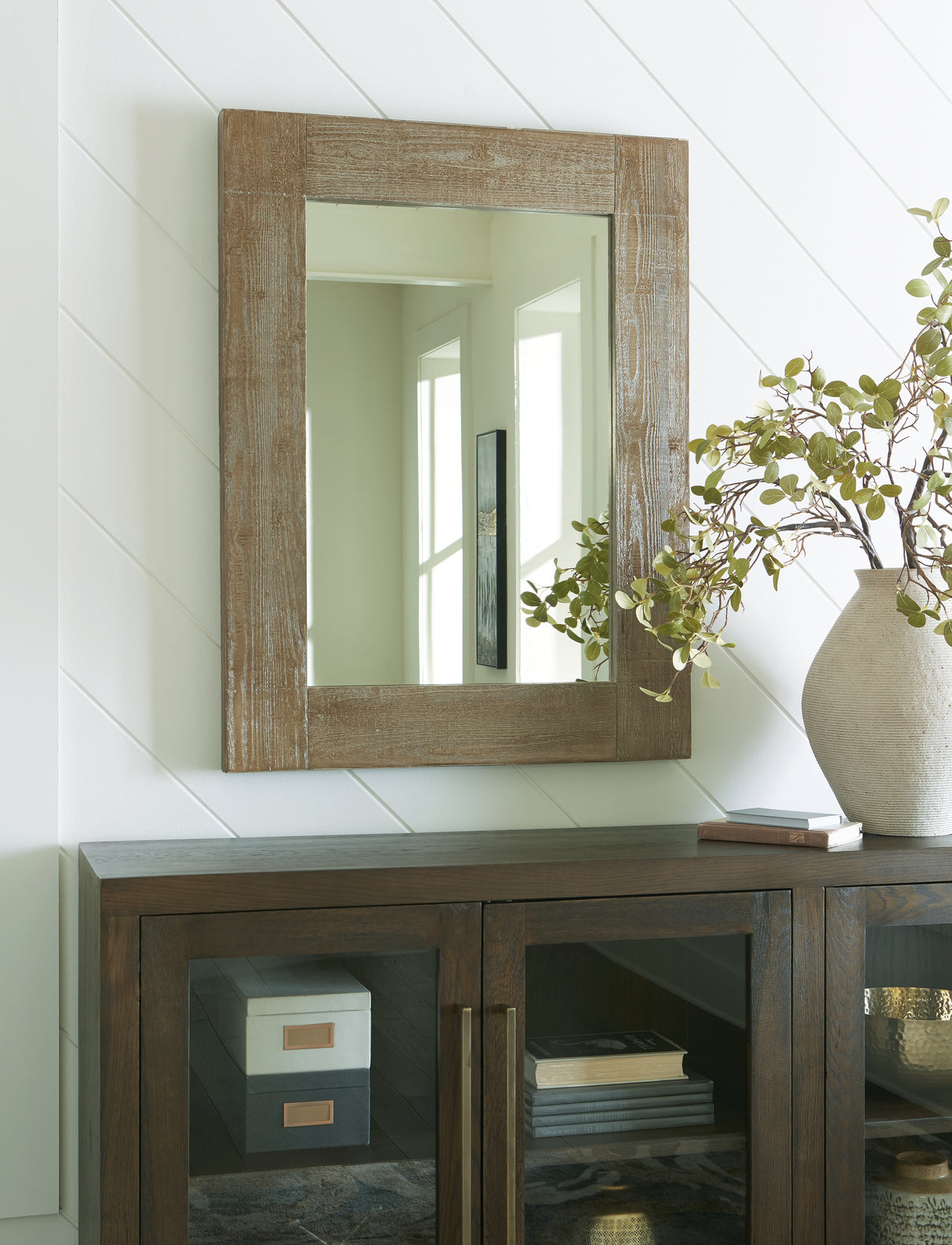 Furniture City Houma - Ashley Furniture - Waltleigh Mirror - Accent Mirror / Distressed Brown - A8010277