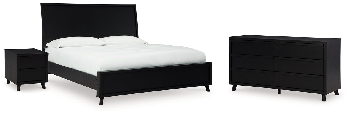 Danziar Queen Panel Bed