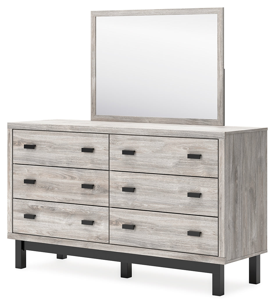 Vessalli Queen Panel Bed