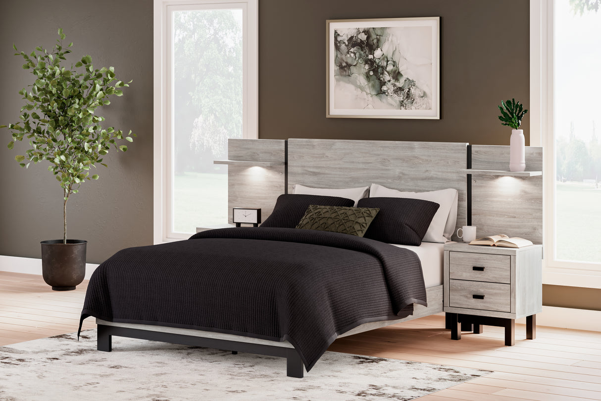 Vessalli Queen Panel Bed with Extensions, Dresser and Mirror