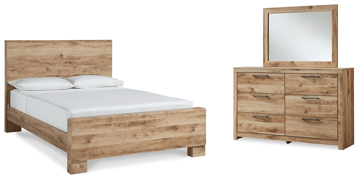 Hyanna Queen Panel Bed