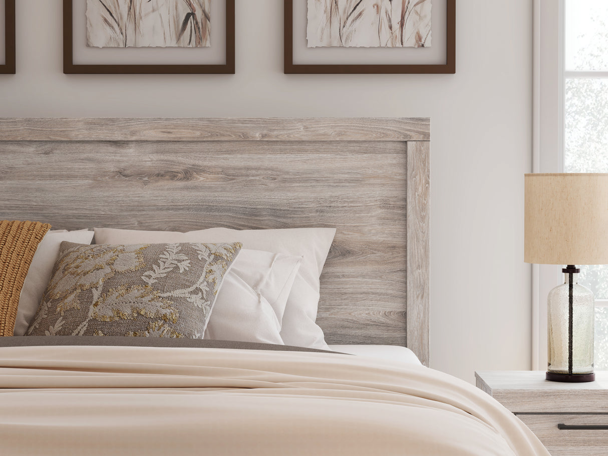 Broachmyn King Panel Bed