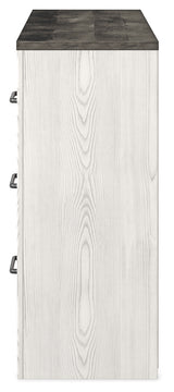 Gerridan Queen Panel Bed and Dresser