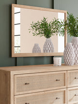Cielden Queen Panel Bed
