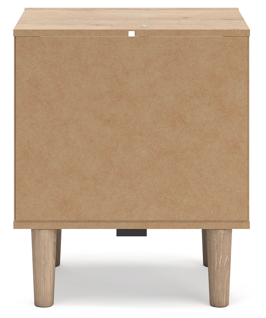 Cielden Queen Panel Bed