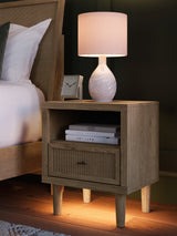 Cielden Queen Panel Bed