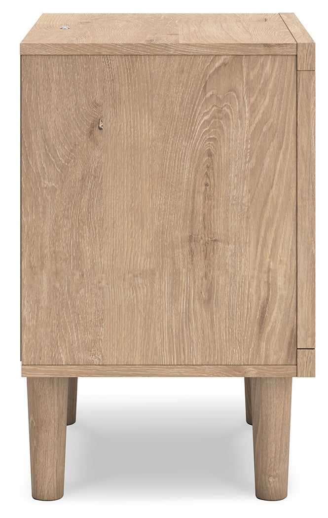 Cielden Queen Panel Bed