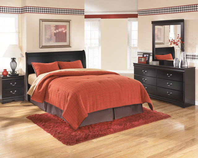 Furniture City Houma - Ashley Furniture - Huey Vineyard Queen Sleigh Headboard, Dresser, Mirror and Nightstand - Queen Sleigh Headboard, Dresser, Mirror and Nightstand - B128B38
