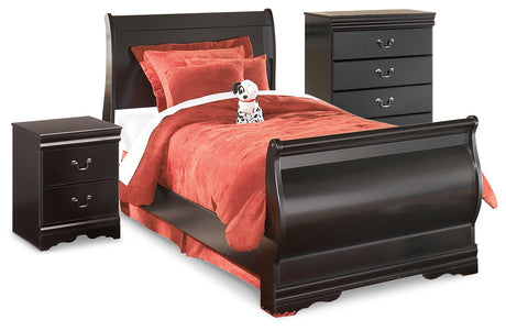 Furniture City Houma - Ashley Furniture - Huey Vineyard Twin Sleigh Bed with Chest of Drawers and Nightstand - Twin Sleigh Bed with Chest of Drawers and Nightstand - B128B22