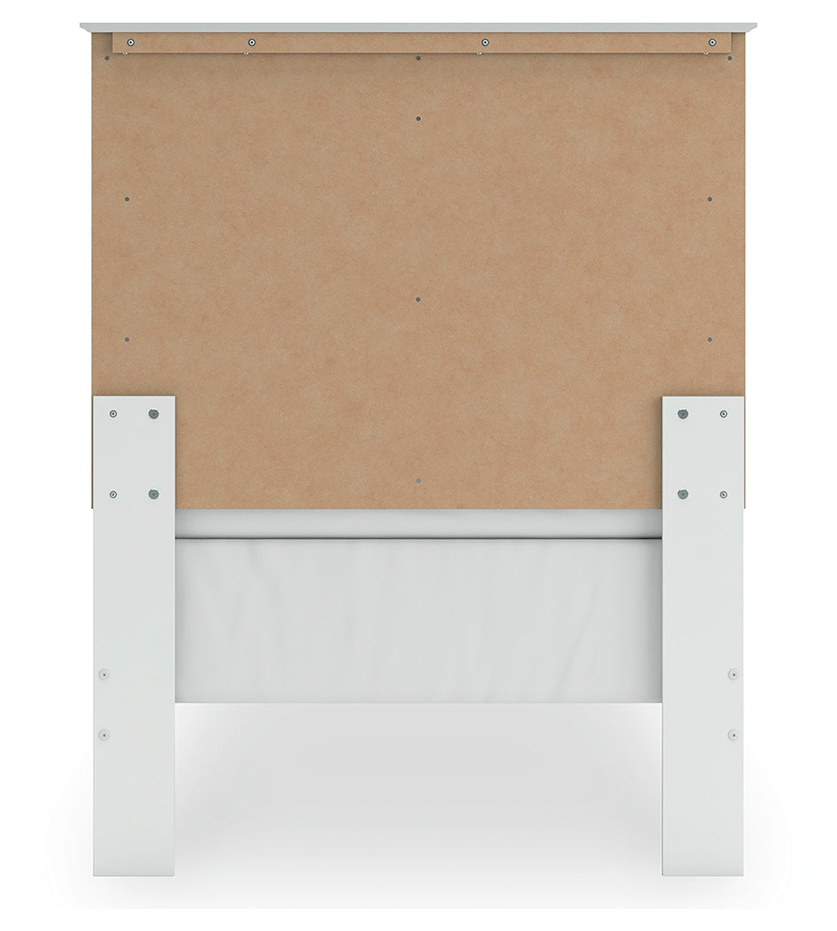 Bostwick Shoals Twin Panel Bed, Dresser and Mirror