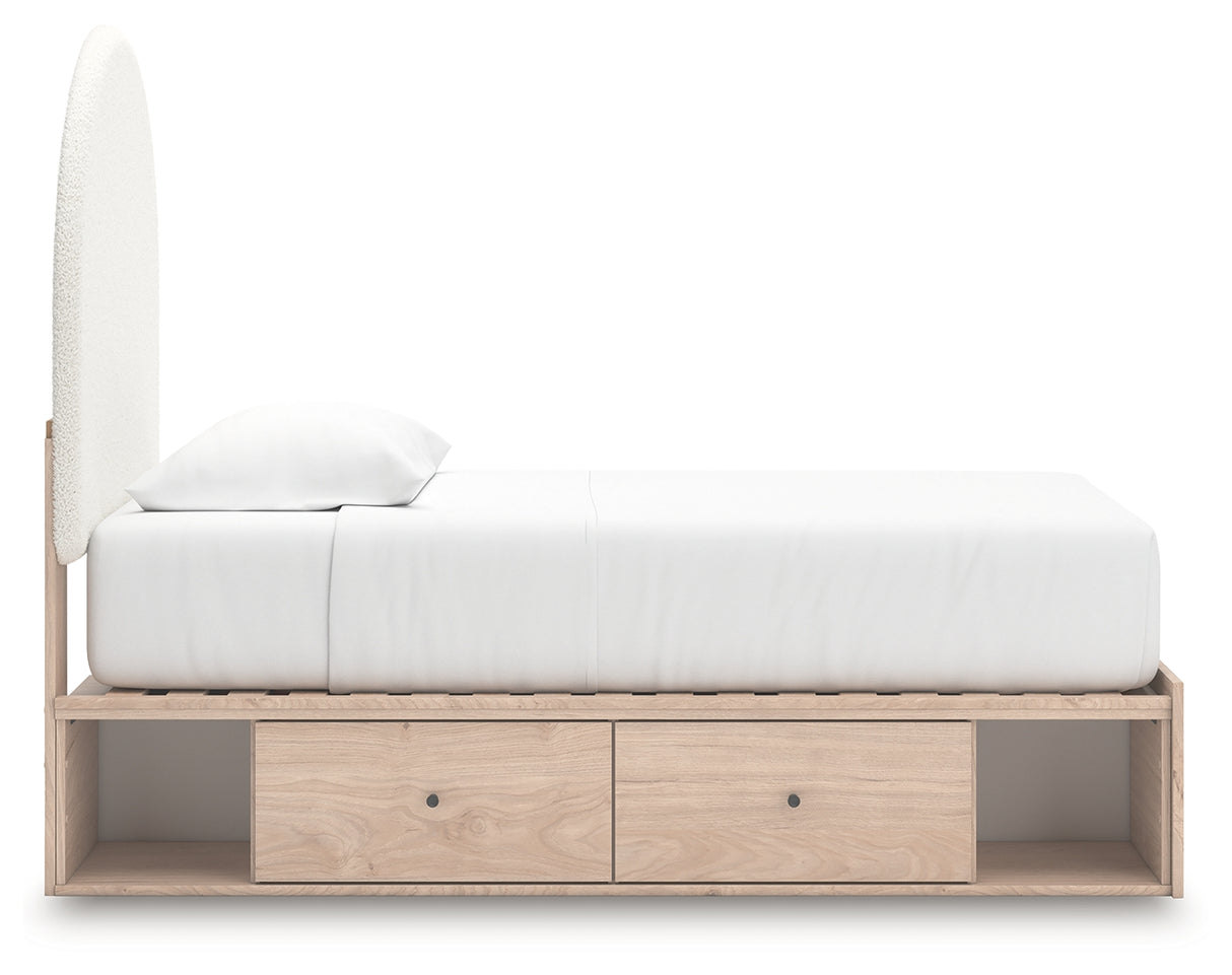 Arloster Bedroom