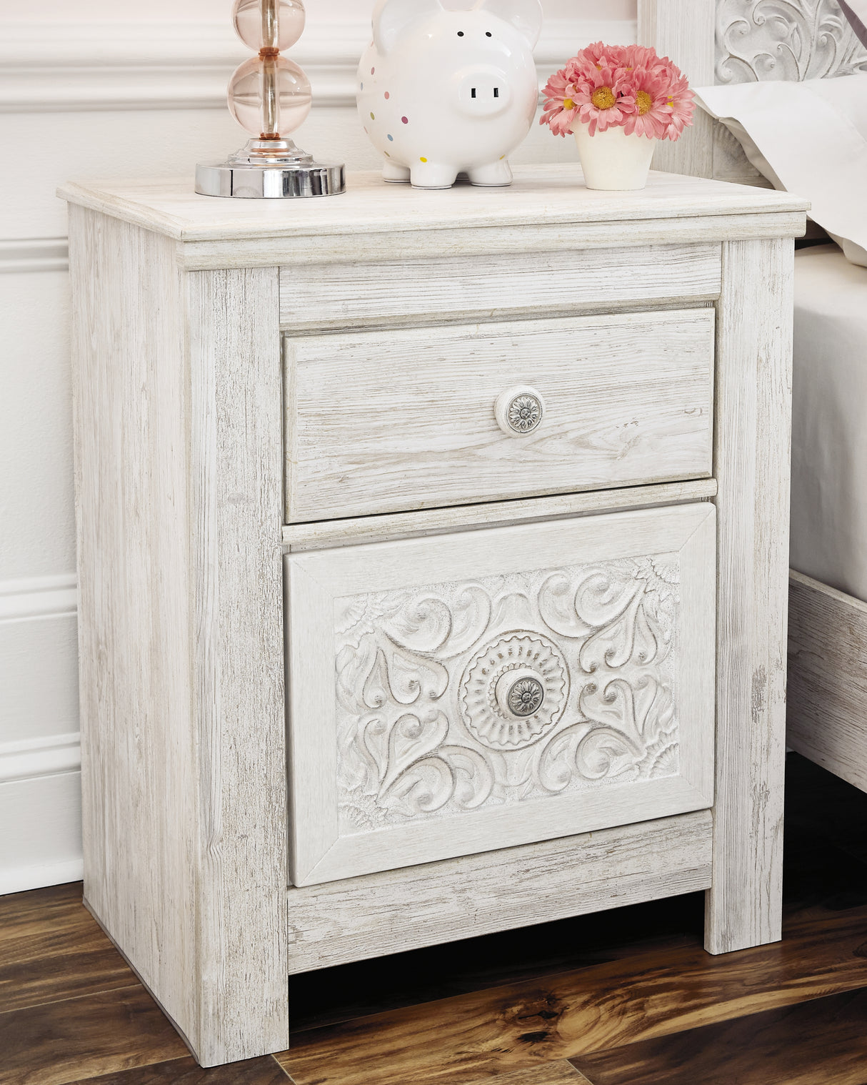 Paxberry Queen Panel Bed