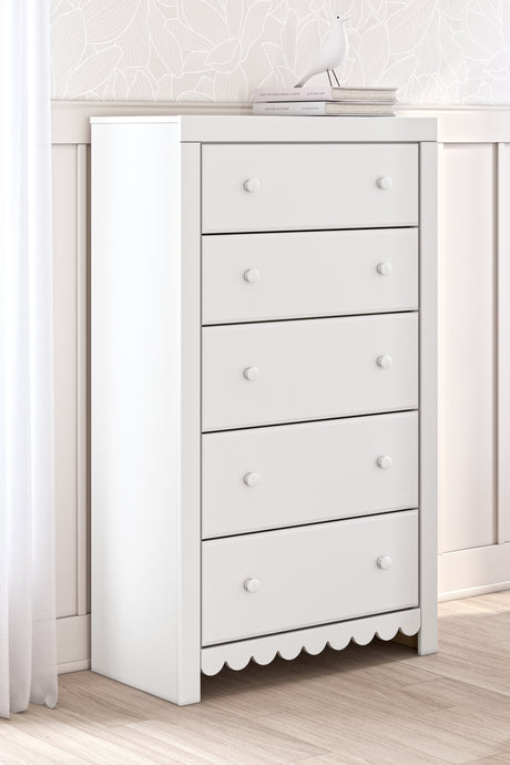 Furniture City Houma - Ashley Furniture - Mollviney Chest of Drawers - Five Drawer Chest / White - B2540-46