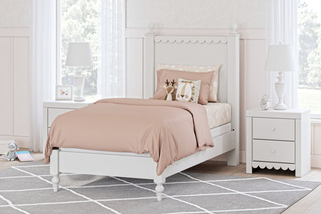 Furniture City Houma - Ashley Furniture - Mollviney Twin Panel Bed - Twin Panel Bed / White - B2540B2