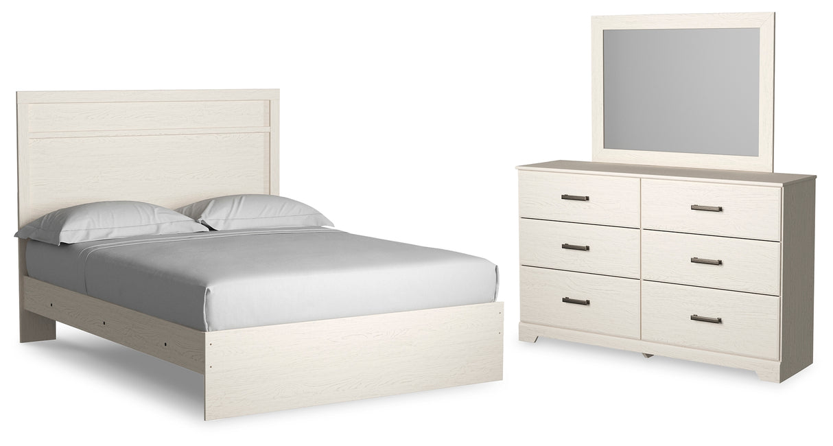 Stelsie Queen Panel Bed