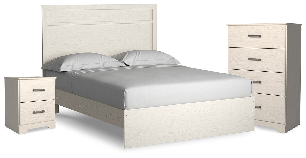 Stelsie Queen Panel Bed
