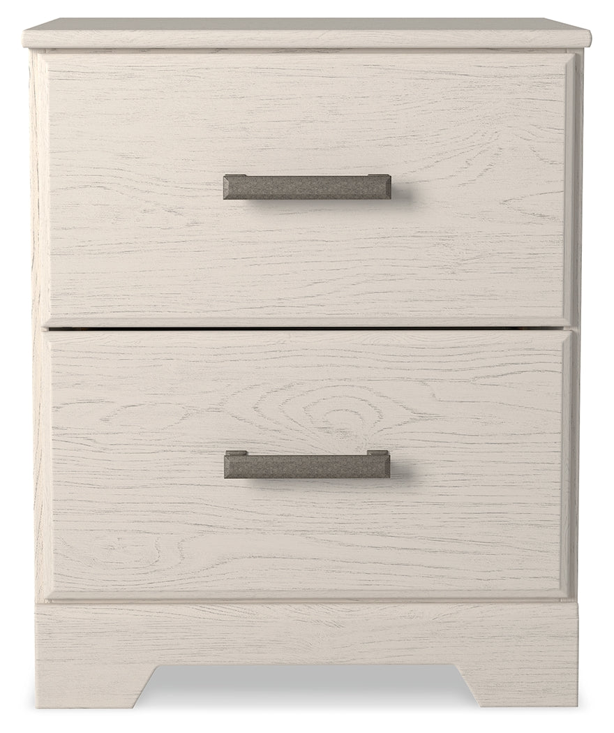 Stelsie Queen Panel Bed