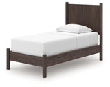 Pamytta Twin Panel Platform Bed, Dresser and Mirror