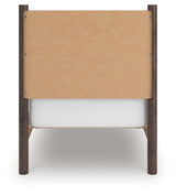 Pamytta Twin Panel Platform Bed, Dresser and Mirror