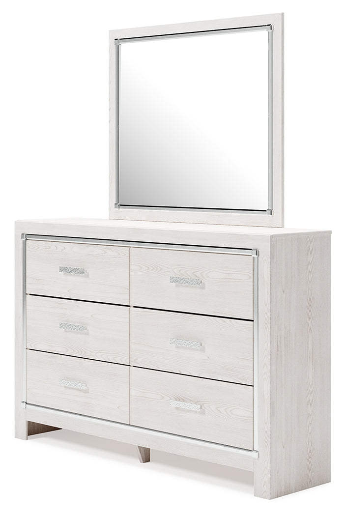 Altyra King Panel Bed