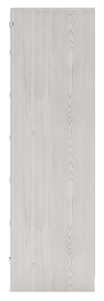 Altyra Queen Panel Bed