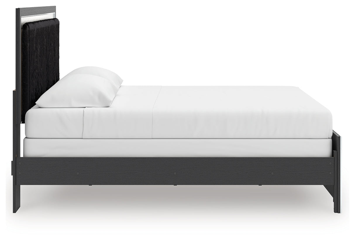 Zuraleus King Panel Bed, Dresser, Mirror and Nightstand