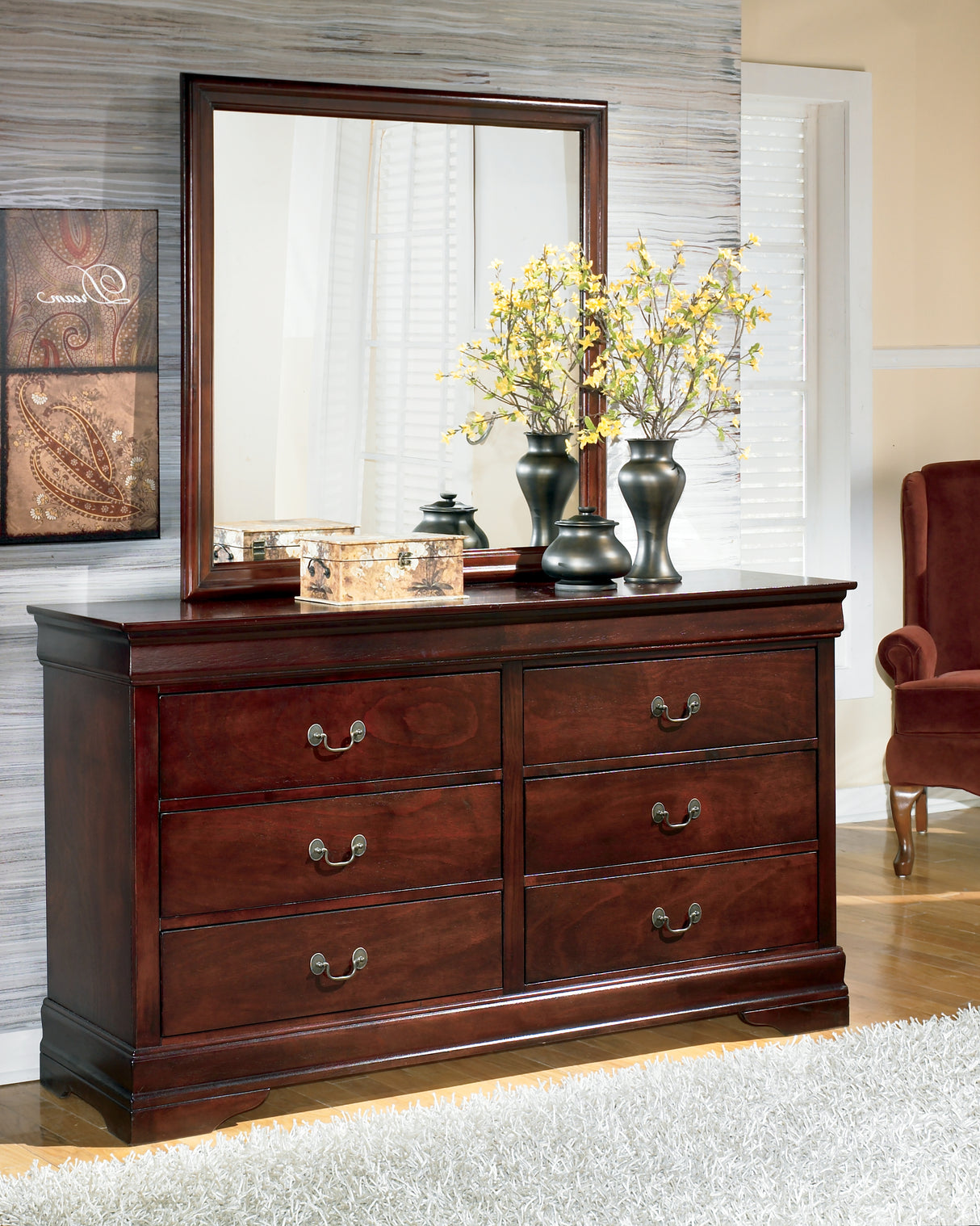 Alisdair Queen Sleigh Bed