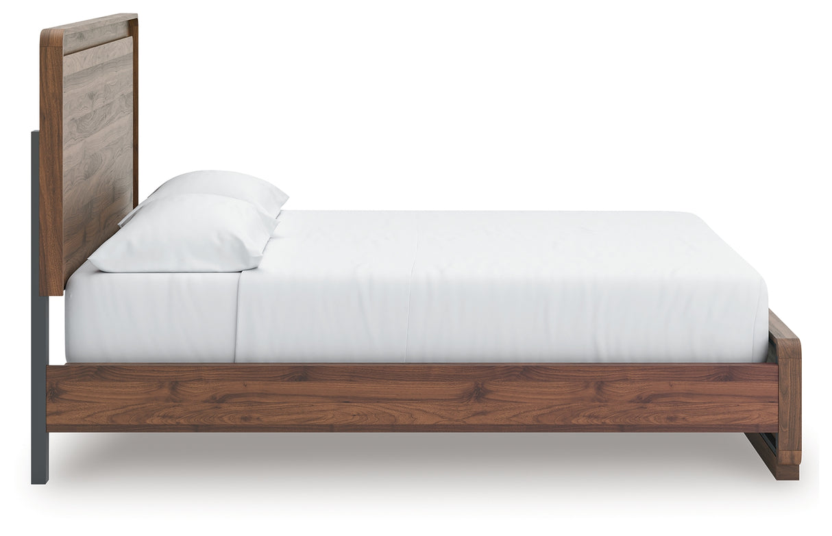 Fortlorn California King Panel Bed