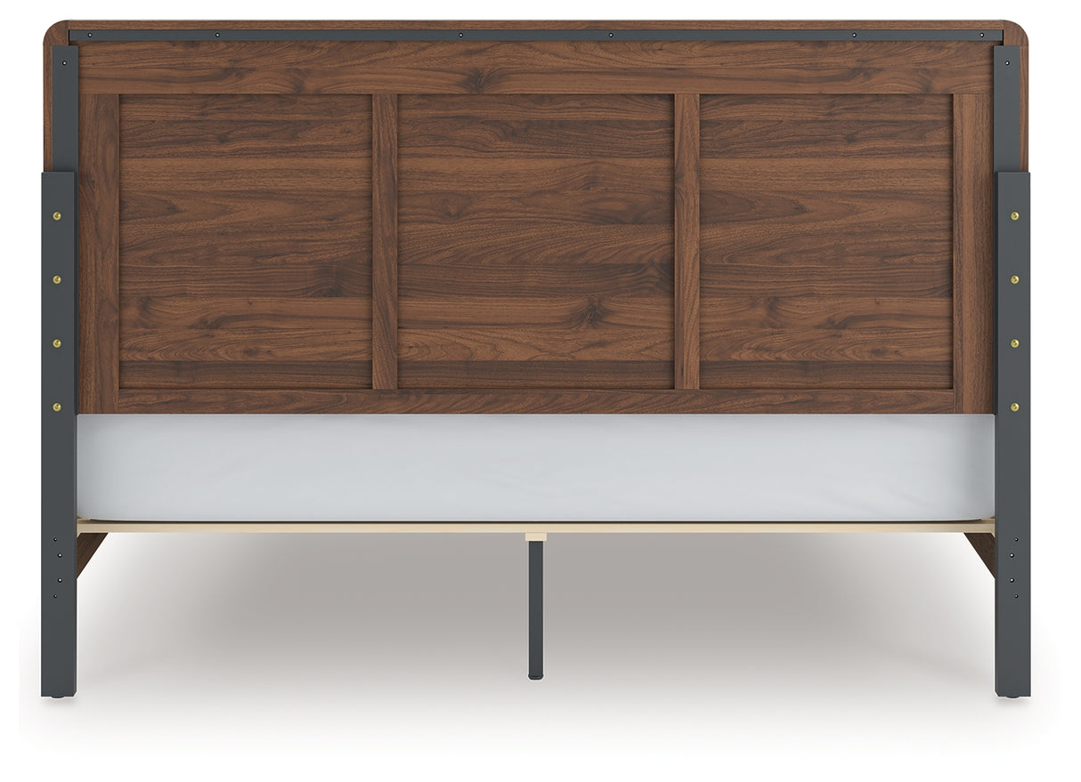 Fortlorn King Panel Bed, Dresser and Nightstand