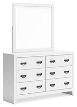 Binterglen Queen Panel Bed